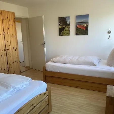 Schleiseits Direkt Am Wasser Appartement